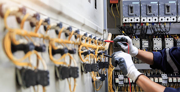 Professional Electrician technician working in Enon, VA